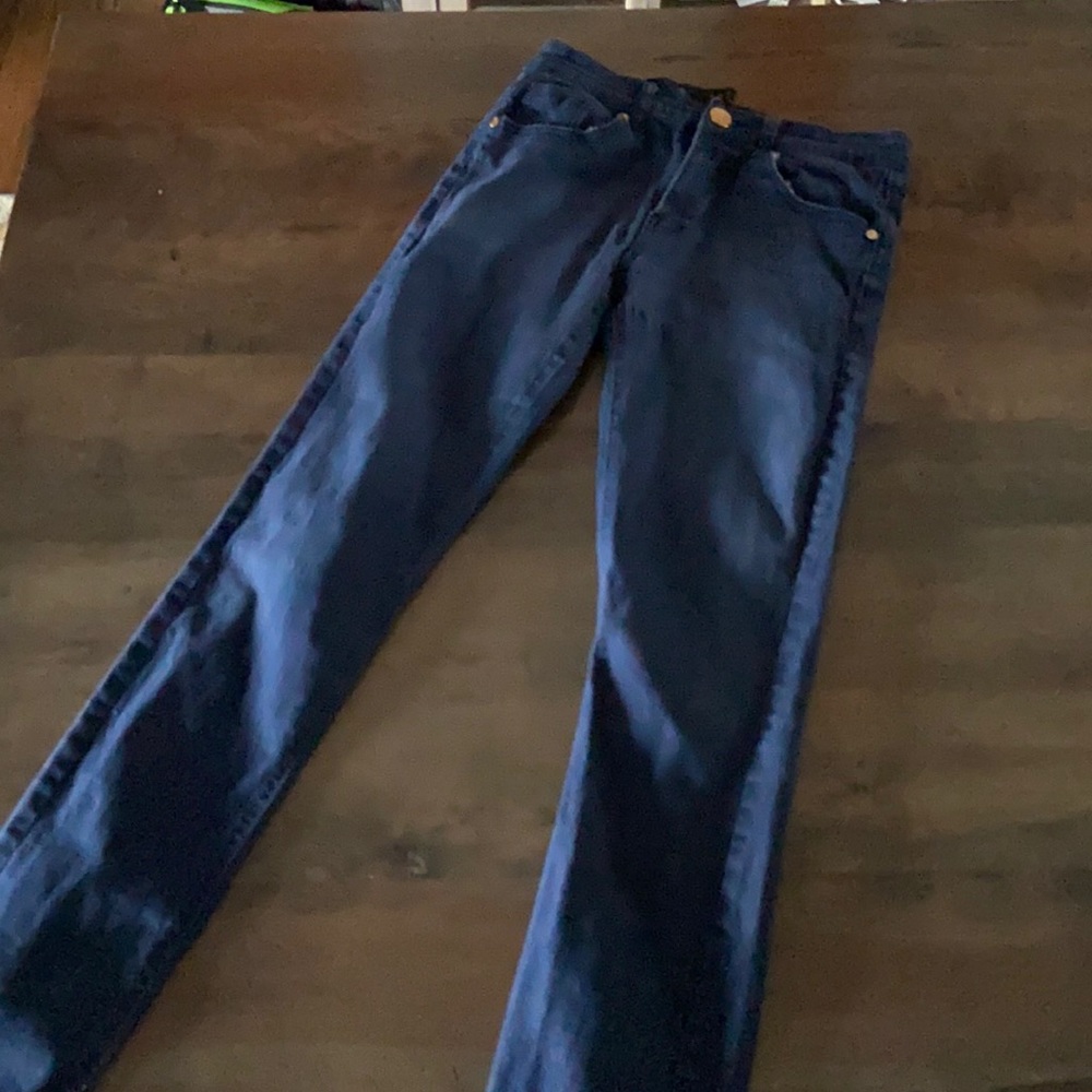 Dark blue super-skinny jeans